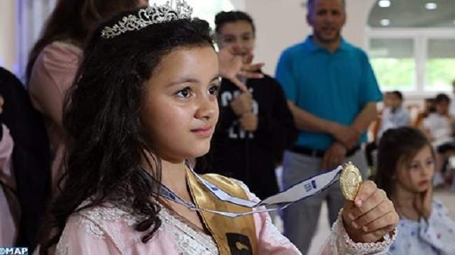 طفلة مغربية تفوز بجائزة القراءة بألمانيا